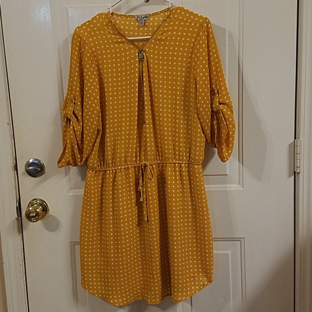Women dress